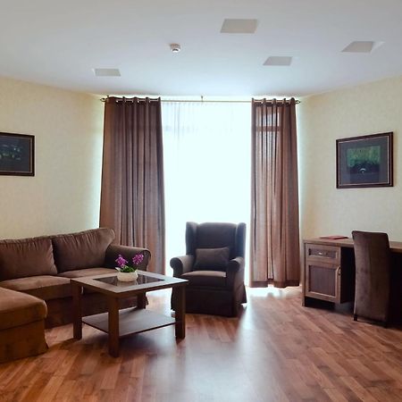 Saulys Hotel Siauliai  Exterior photo